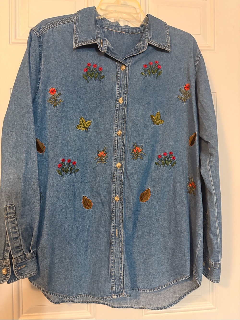 Women’s Floral Embroidered Denim Jacket - Light Blue